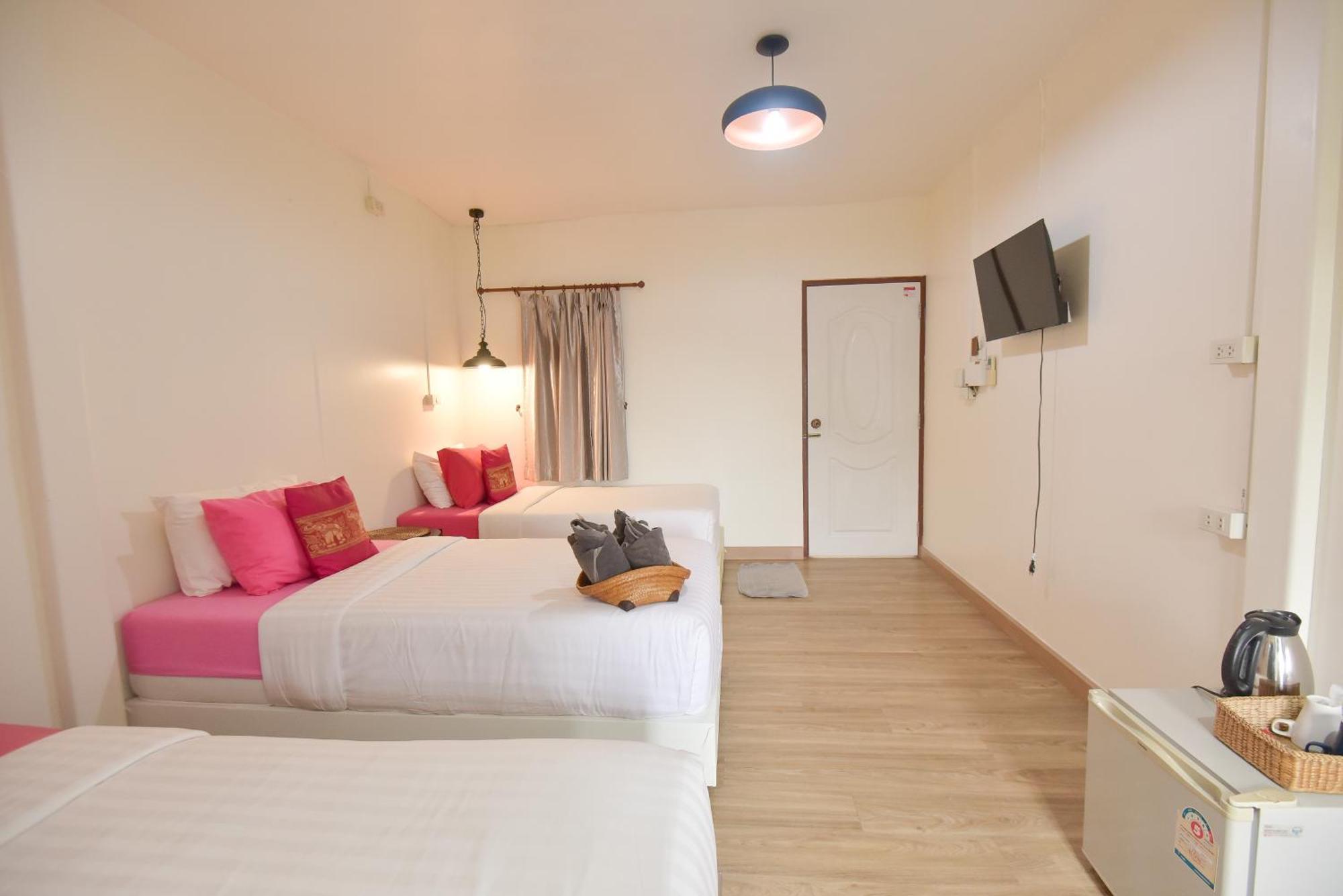 P.U. Inn Resort Phra Nakhon Si Ayutthaya Dış mekan fotoğraf